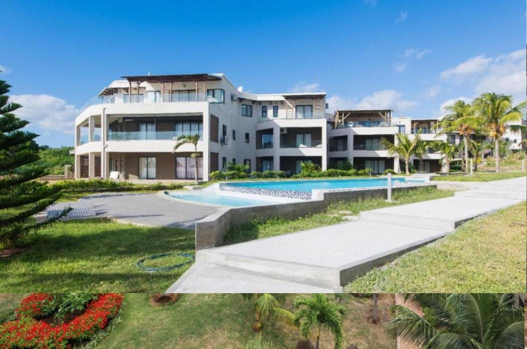 Magnificent Sea-View Apartment Flic en Flac Bagian luar foto